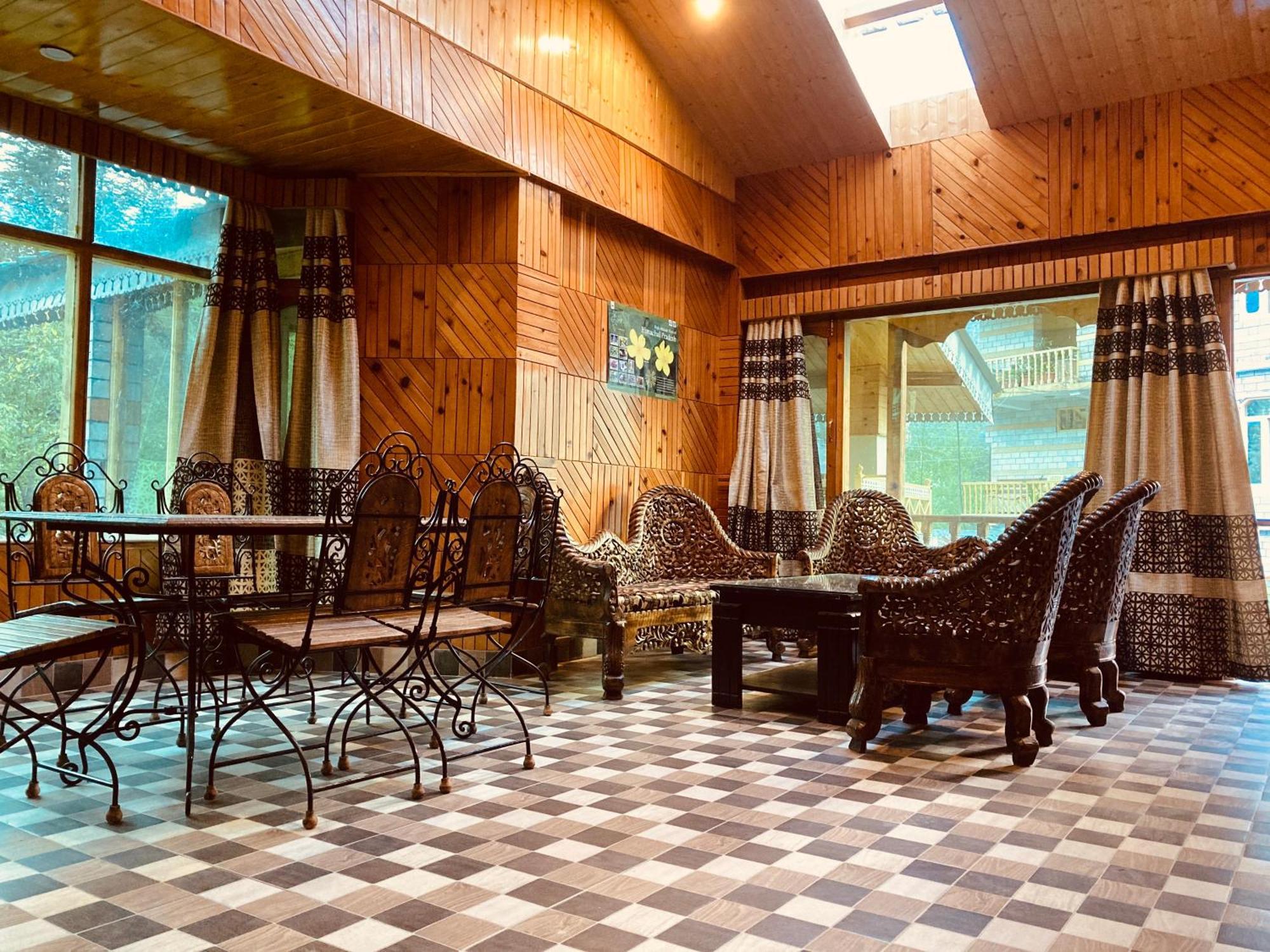 Woods Villa Cottage, Manali Kültér fotó