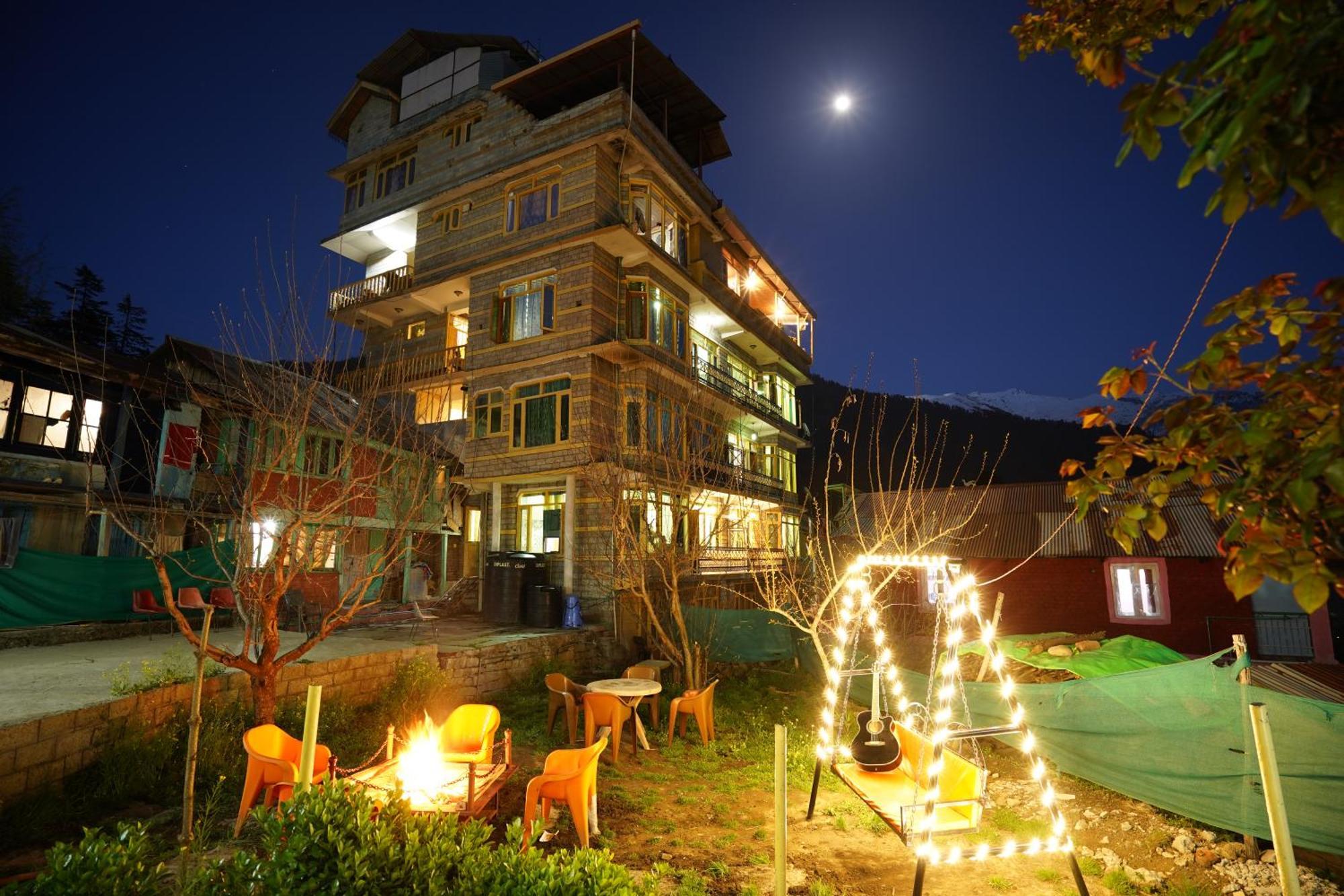 Woods Villa Cottage, Manali Kültér fotó