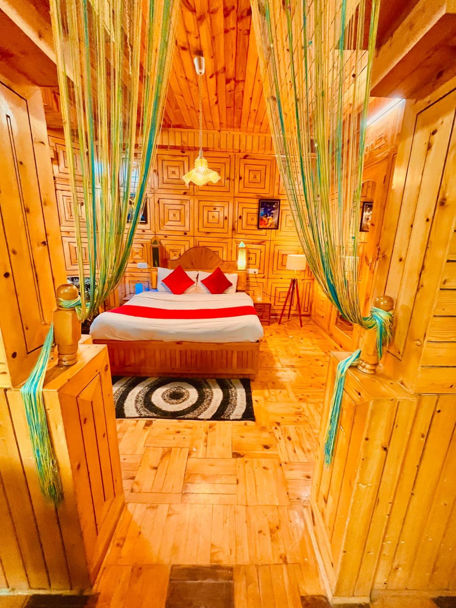 Woods Villa Cottage, Manali Kültér fotó