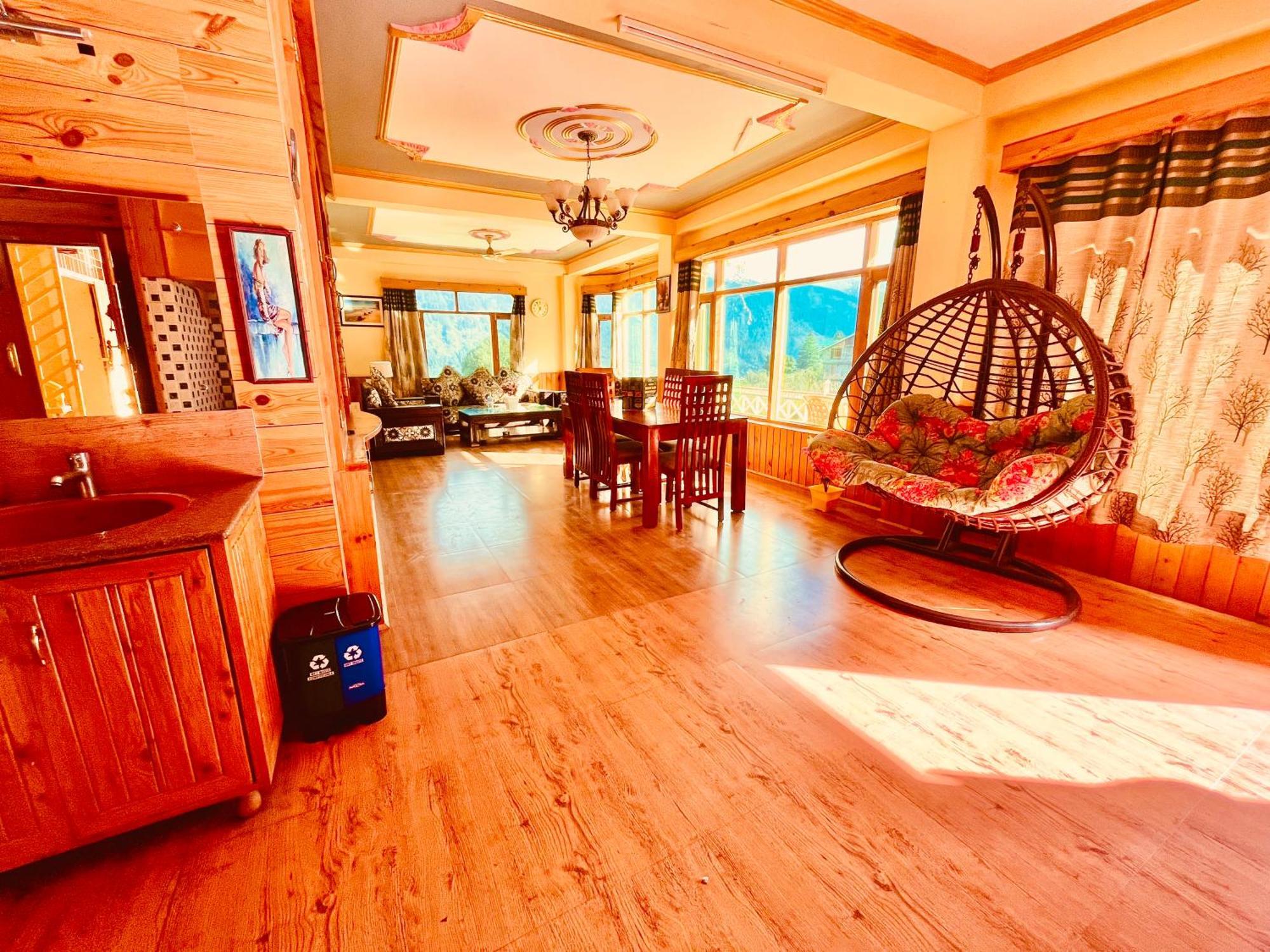 Woods Villa Cottage, Manali Kültér fotó