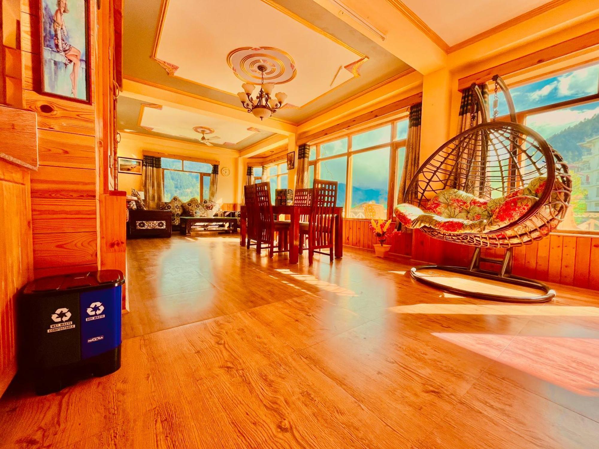 Woods Villa Cottage, Manali Kültér fotó