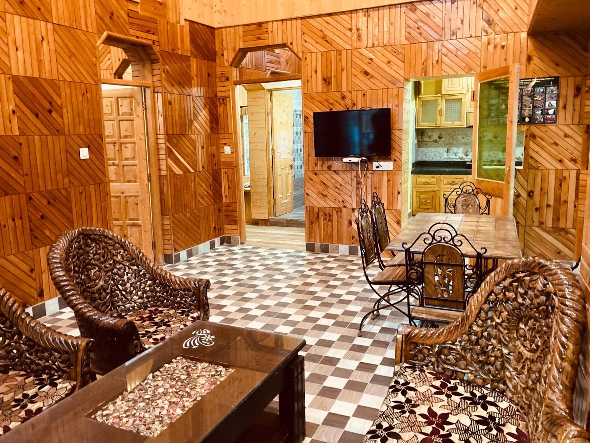 Woods Villa Cottage, Manali Kültér fotó